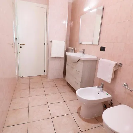 Дом отдыха Carlottas House In